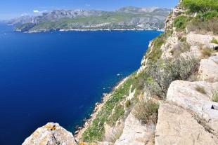 View on Cassis peninsula