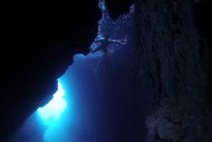 Ready to enter via the marine access of the Capelan cave
