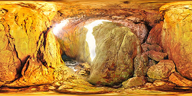 Photo panoramique de la grotte du Capelan