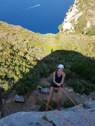 Climb advanced in the calanques