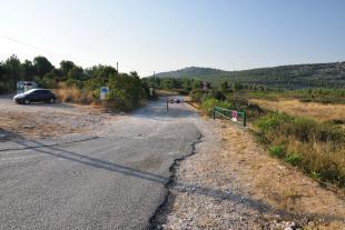 Barrière au niveau de la route de la Gineste / en face du camp militaire de Carpiagne