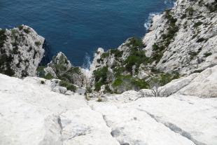 Vue plongeante des falaises du Devenson