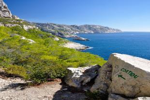 L'anse et l'îlot de la Mélette, Cortiou et le bec de Sormiou