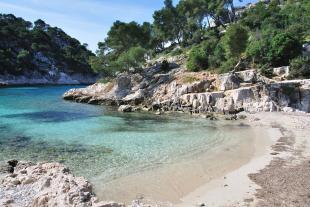 Plage de sable de Port pin