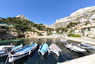 Bateaux dans le port de Sormiou