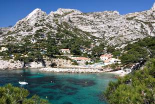 Port and small beach of Sormiou