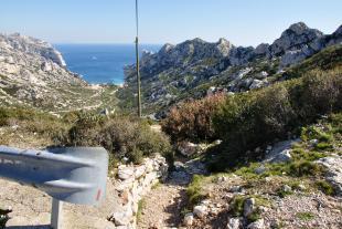 Hiking trail and Sormiou road