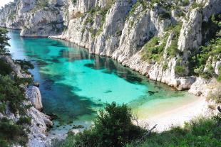 Calanque d'En-vau in the morning