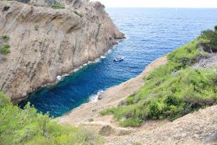 Cliffs in the big calanque