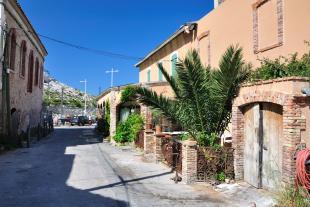 Small street behind the restaurant la grotte