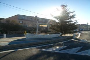 Barque sur terre plein des goudes