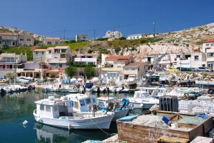 Boats and cabins of Les Goudes