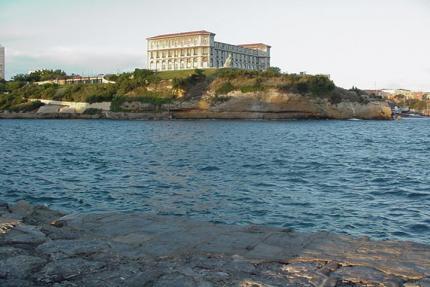 Palais du Pharo vu depuis le fort Saint Nicolas