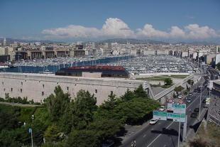 Le Vieux Port en arrivant de la corniche