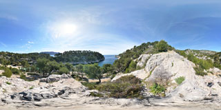 Photo panoramique de la calanque de Port Pin vue de haut