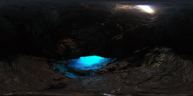 Photo panoramique de la grotte de la porte de Rome